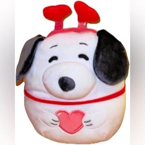 New Snoopy Squishmallows White & Black Plush Dog with Red & Pink Heart